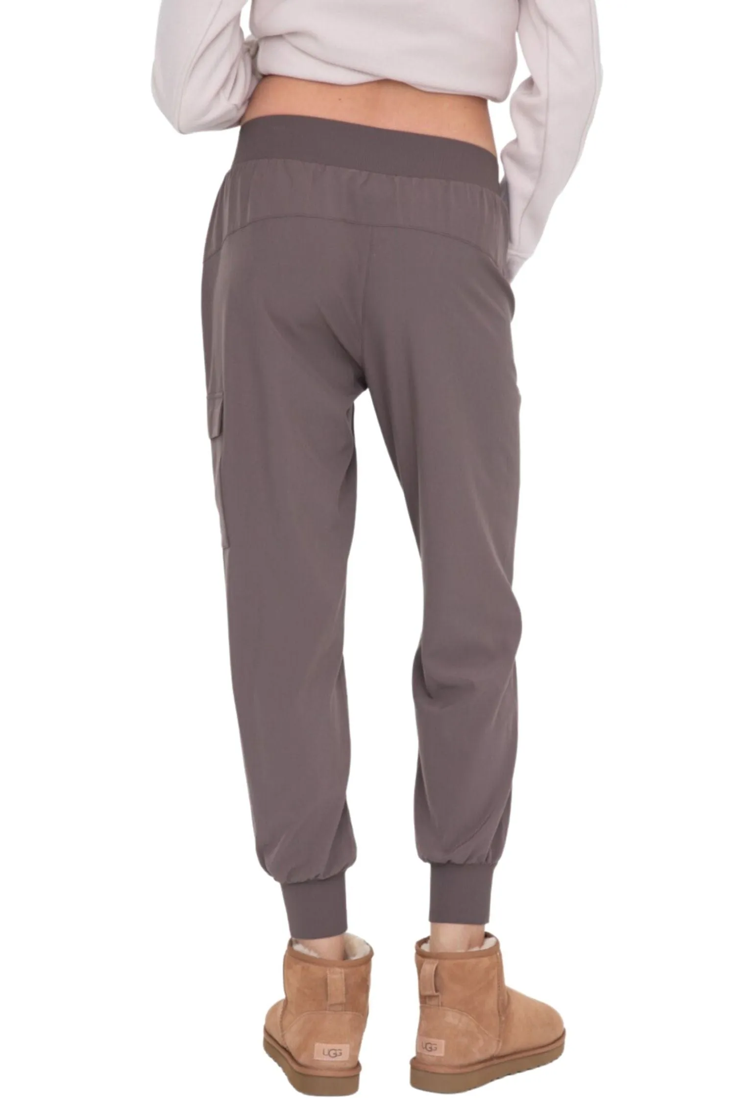 High-Waisted Capri Active Joggers with Pockets