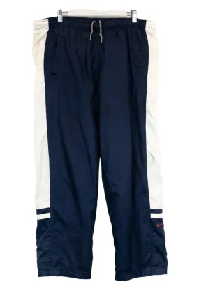 Vintage Nike 00’s Nylon track pants (XL)